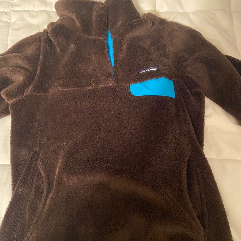 Patagonia pullover!! Never worn